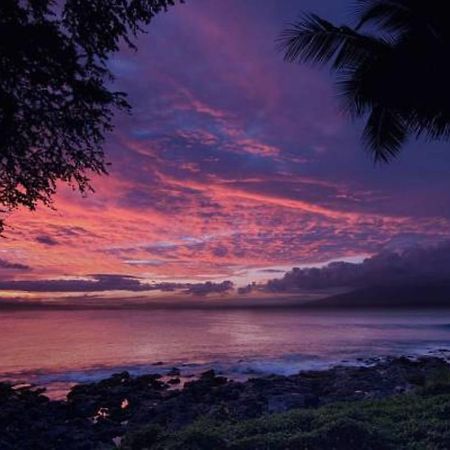 Condos At Napili Point Lahaina Exteriör bild