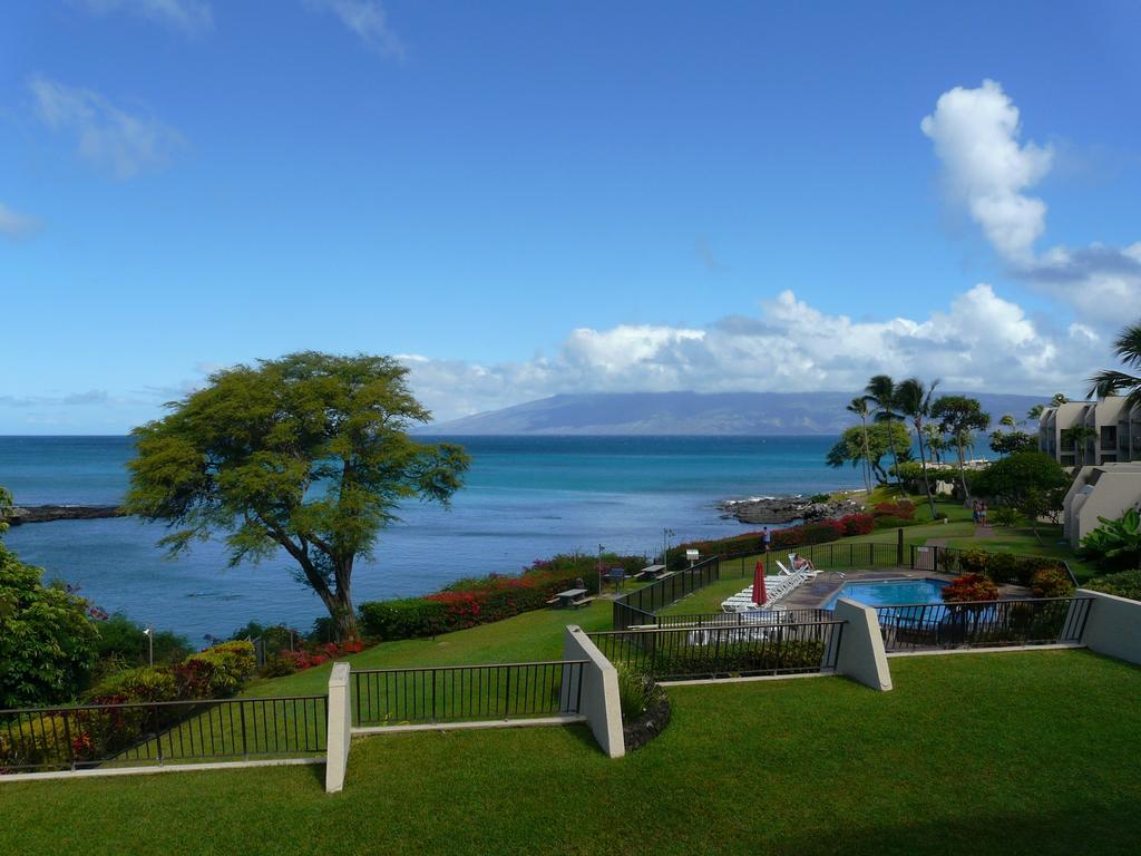 Condos At Napili Point Lahaina Exteriör bild