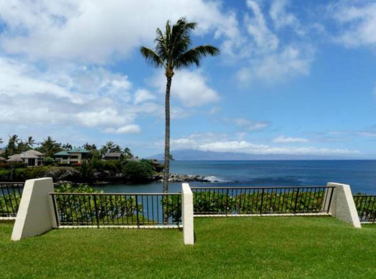 Condos At Napili Point Lahaina Exteriör bild